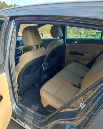 Kia Sportage cena 100000 przebieg: 67000, rok produkcji 2019 z Dobiegniew małe 154